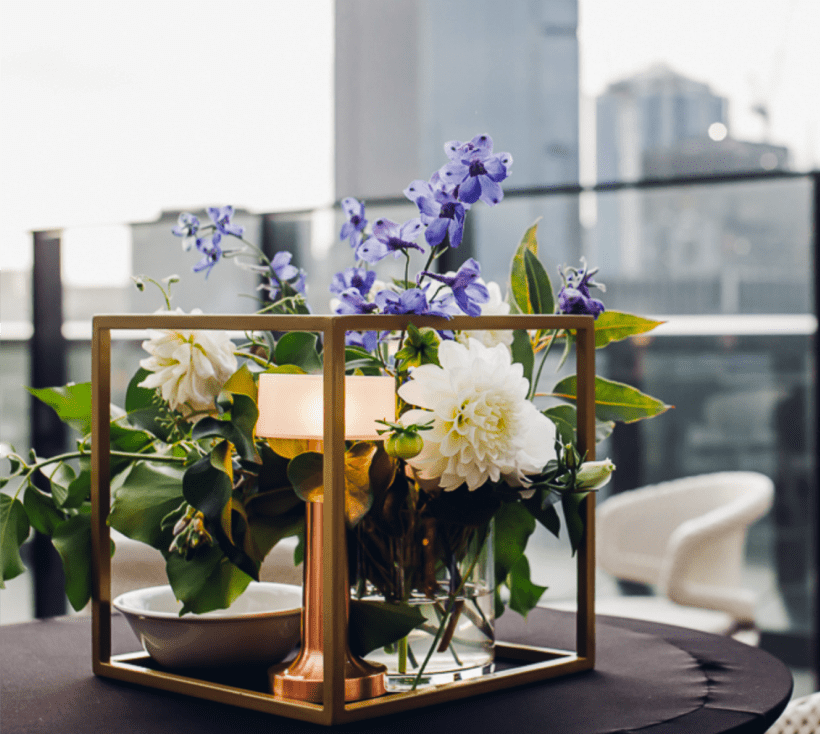 Floral Arrangements & Features